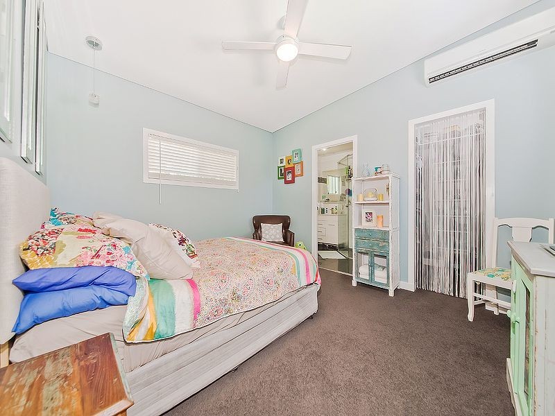 74 Wynnum Road North, Wynnum QLD 4178