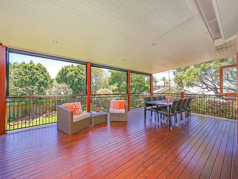 106 Stradbroke Avenue, Wynnum QLD 4178