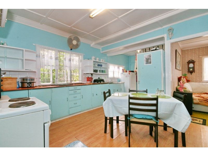 40 Daniel Street, Lota QLD 4179