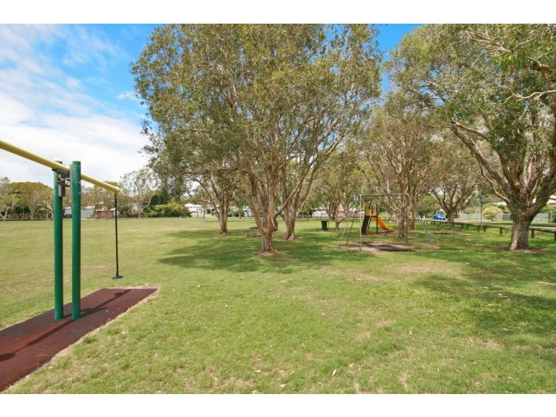 40 Daniel Street, Lota QLD 4179