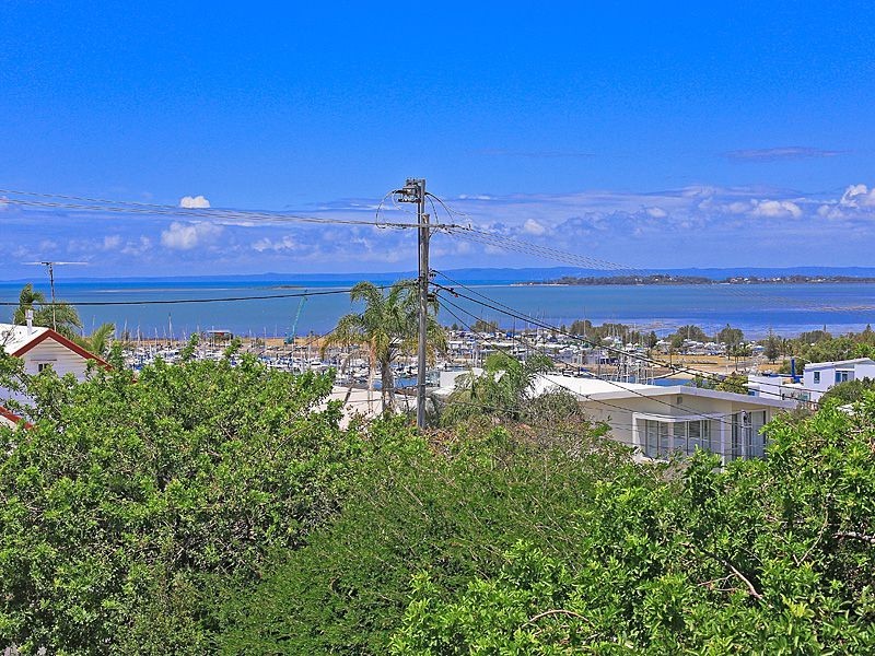 37 Oceana Terrace, Manly QLD 4179