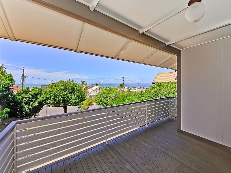 37 Oceana Terrace, Manly QLD 4179