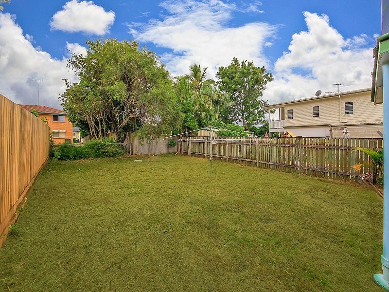 21 Berrima St, Wynnum QLD 4178