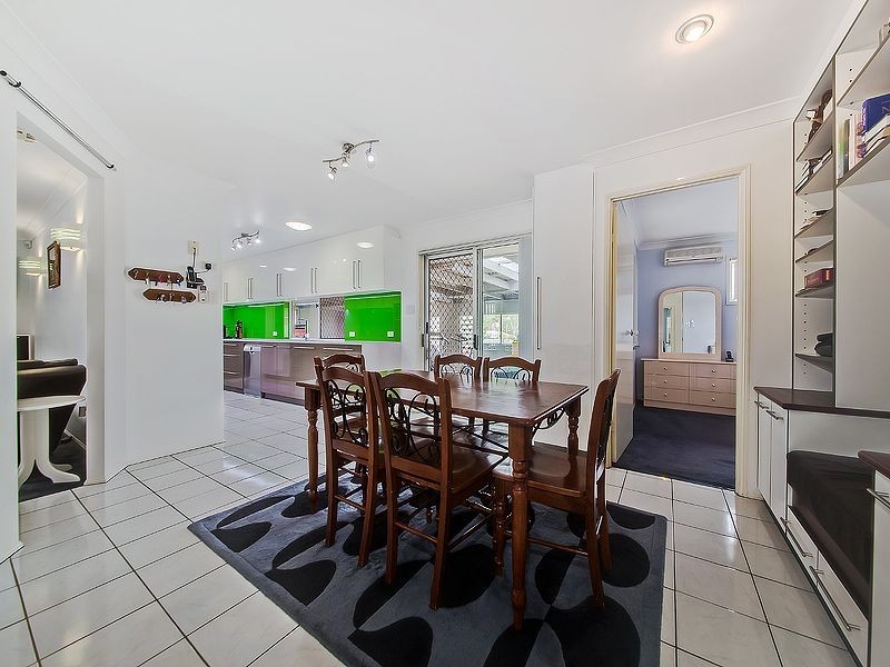 321 Wondall Road, Wynnum West QLD 4178