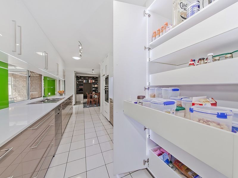 321 Wondall Road, Wynnum West QLD 4178