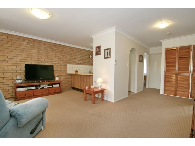 2/43 Drayton Terrace, Wynnum QLD 4178