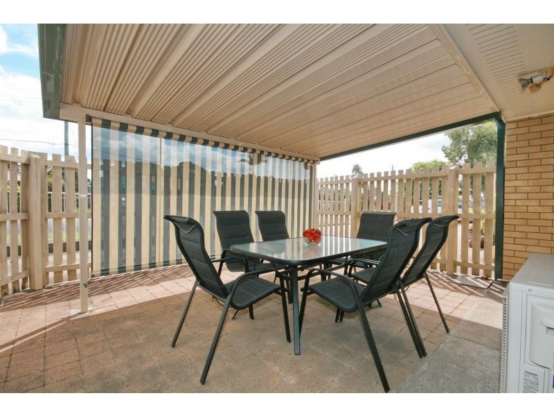 2/43 Drayton Terrace, Wynnum QLD 4178