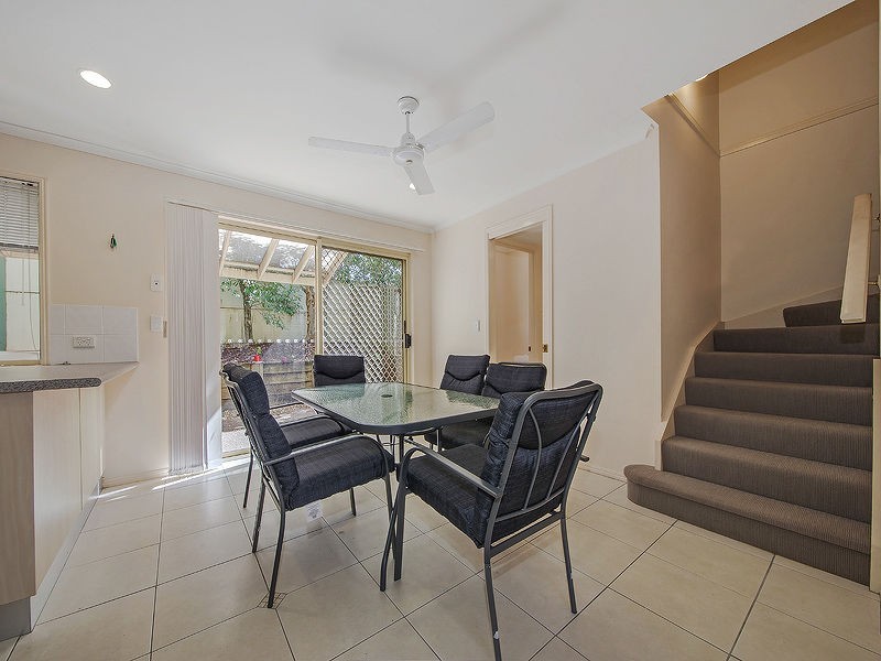 4/320 Manly Road, Manly West QLD 4179