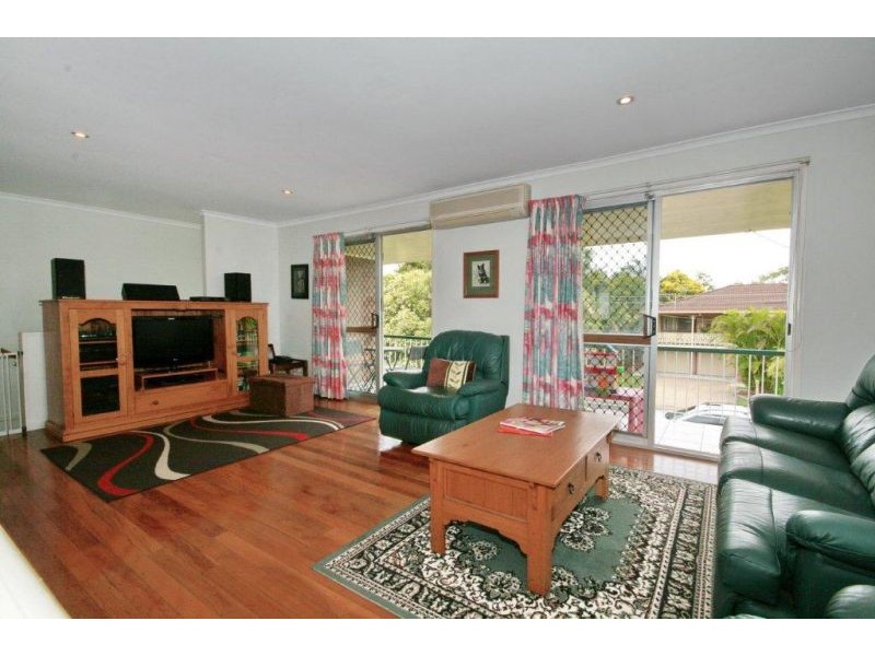 25 Sunstone Street, Manly West QLD 4179