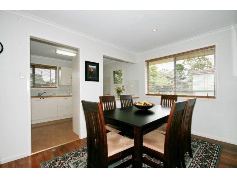 25 Sunstone Street, Manly West QLD 4179