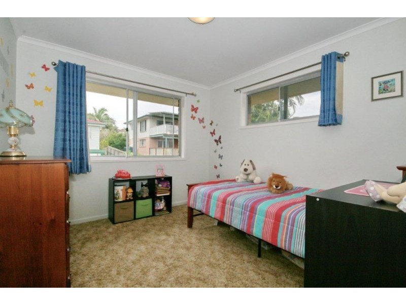 25 Sunstone Street, Manly West QLD 4179