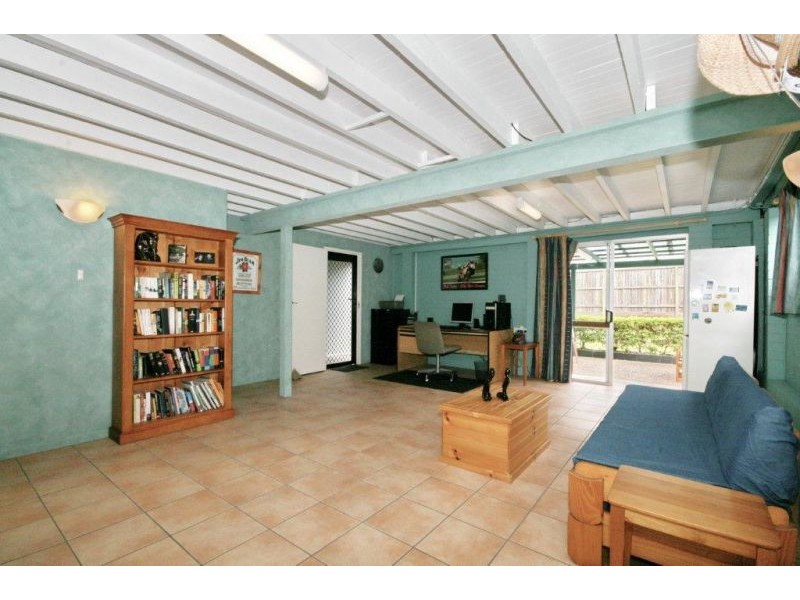 25 Sunstone Street, Manly West QLD 4179