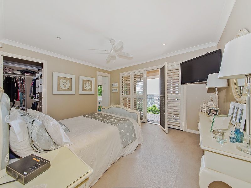 571 Royal Esplanade, Manly QLD 4179