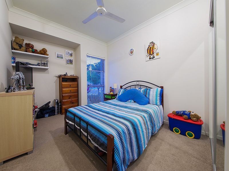 83 Mossvale Dr, Wakerley QLD 4154