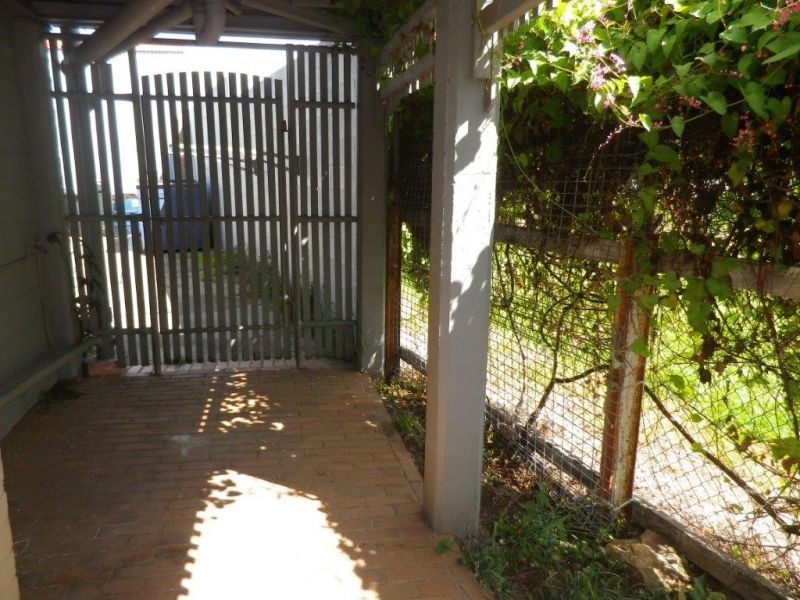 24 Thorne Street, Wynnum QLD 4178