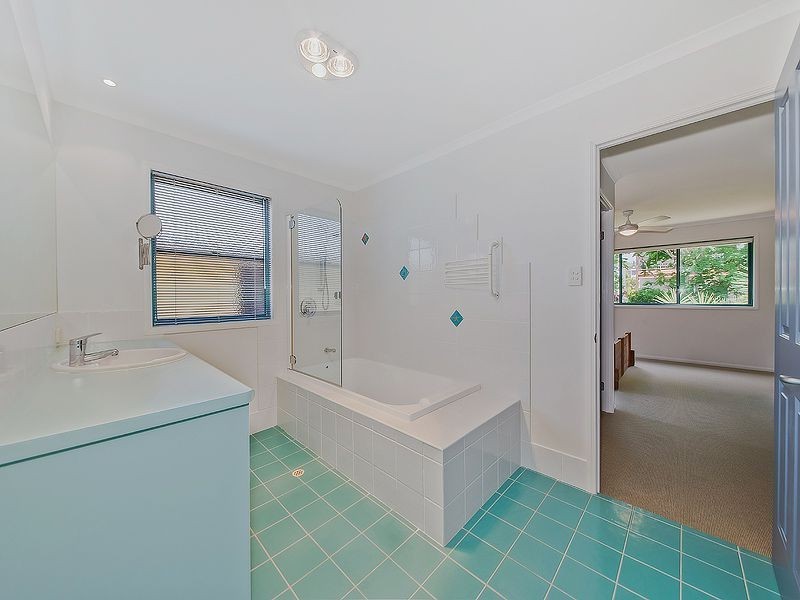 93a Boswell Terrace, Manly QLD 4179