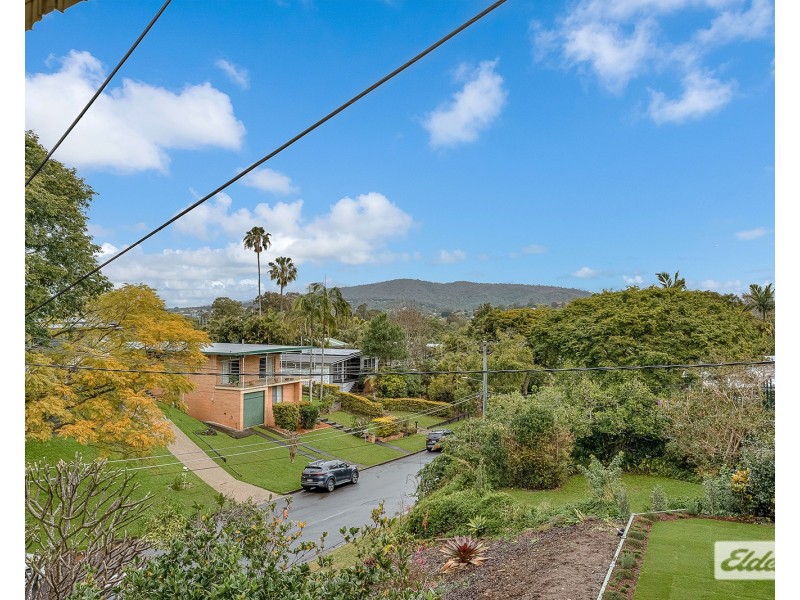 12 Stromlo Street, Everton Park QLD 4053