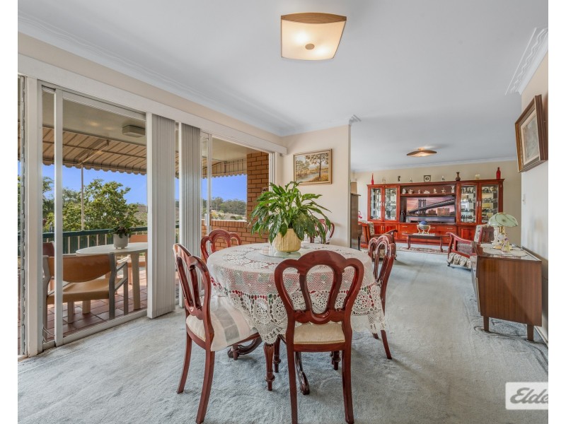 28 Streeton Parade, Everton Park QLD 4053