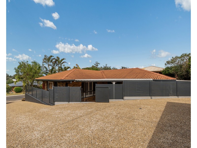 16 Ballinderry Street, Everton Park QLD 4053