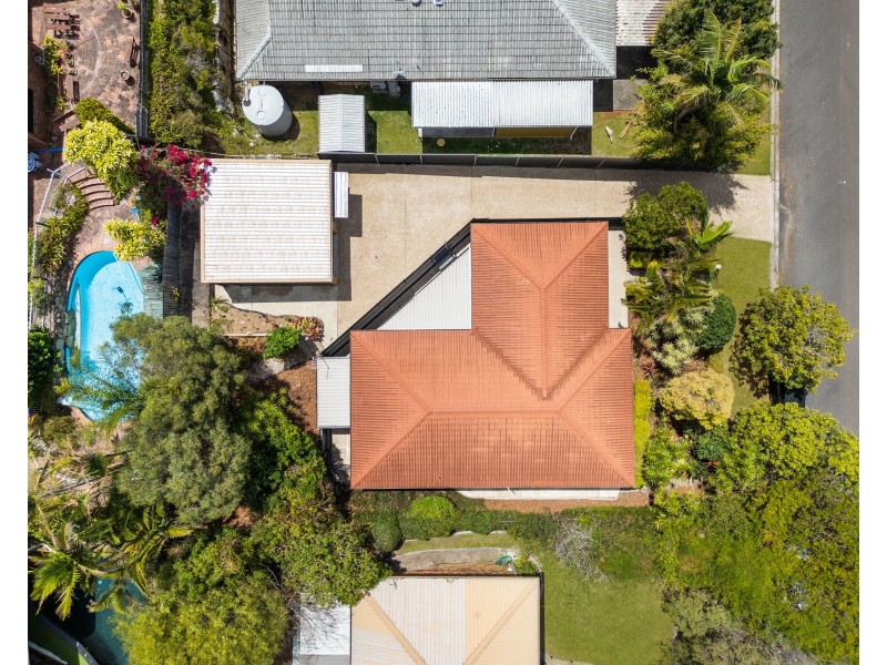 16 Ballinderry Street, Everton Park QLD 4053