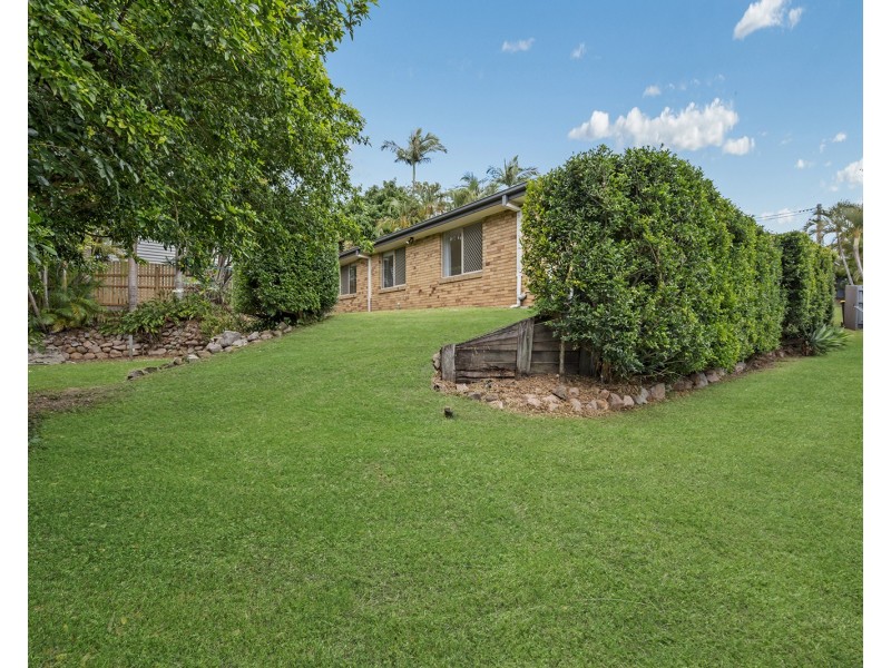 15 Aldgate Street, Everton Park QLD 4053