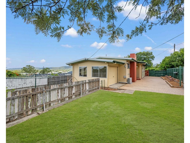 69 Pikeson Street, Everton Park QLD 4053