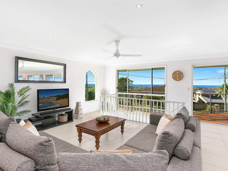 1 Somerset Avenue, Banora Point NSW 2486