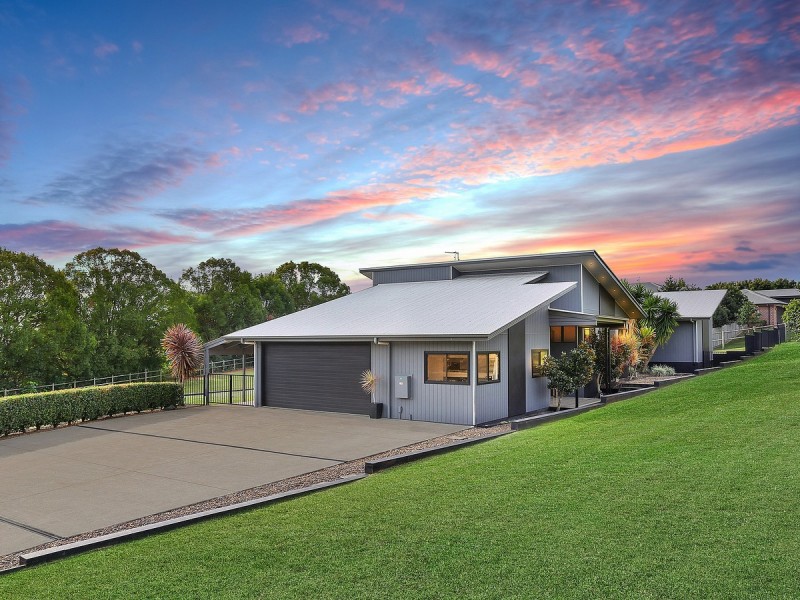 41 Sunnycrest Drive, Terranora NSW 2486