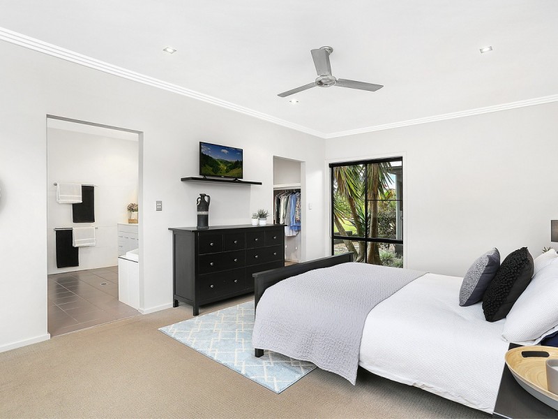 41 Sunnycrest Drive, Terranora NSW 2486