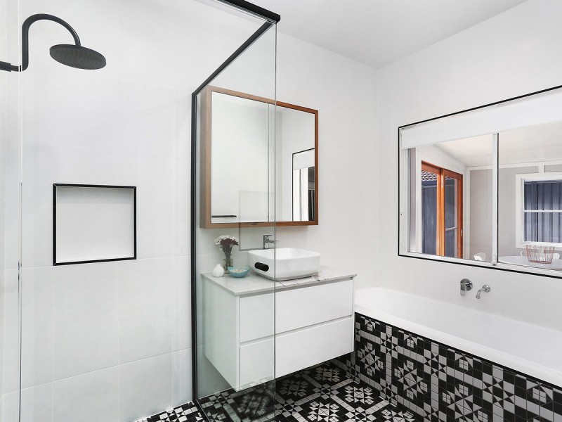 14 Seafarer Place, Banora Point NSW 2486