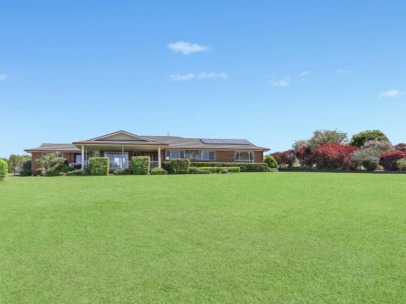 12 The Parapet, Banora Point NSW 2486