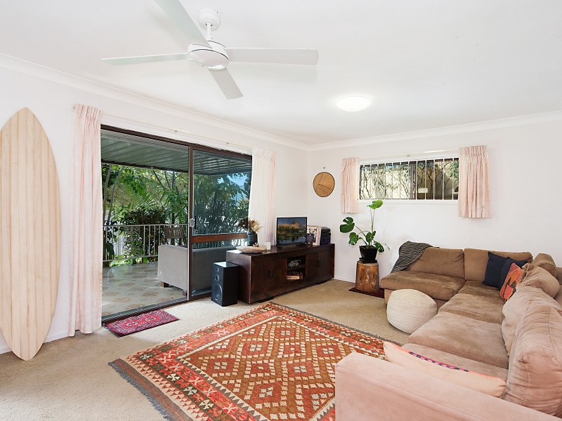 28 Hooper Drive, Currumbin QLD 4223