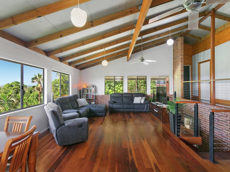 79 Bimbadeen Avenue, Banora Point NSW 2486