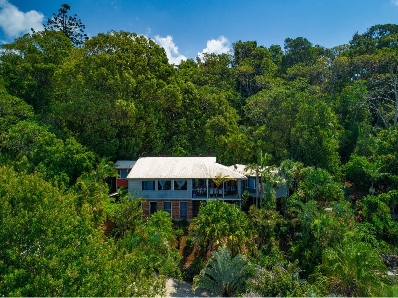 79 Bimbadeen Avenue, Banora Point NSW 2486