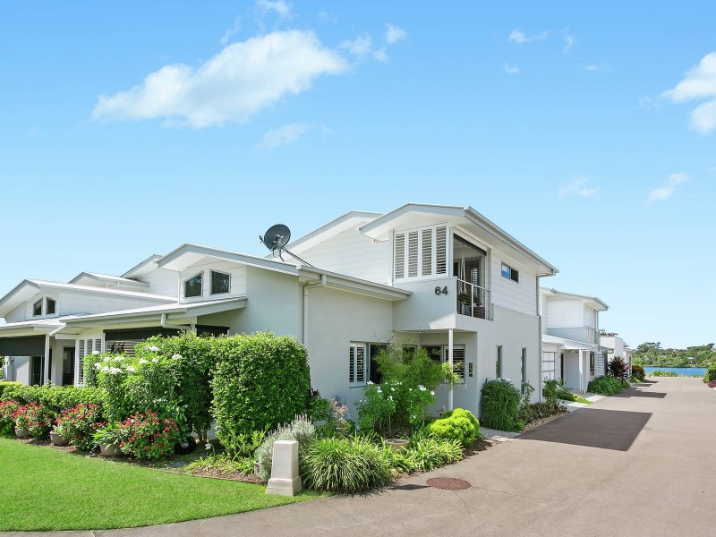 64/2 Barneys point Road, Banora Point NSW 2486