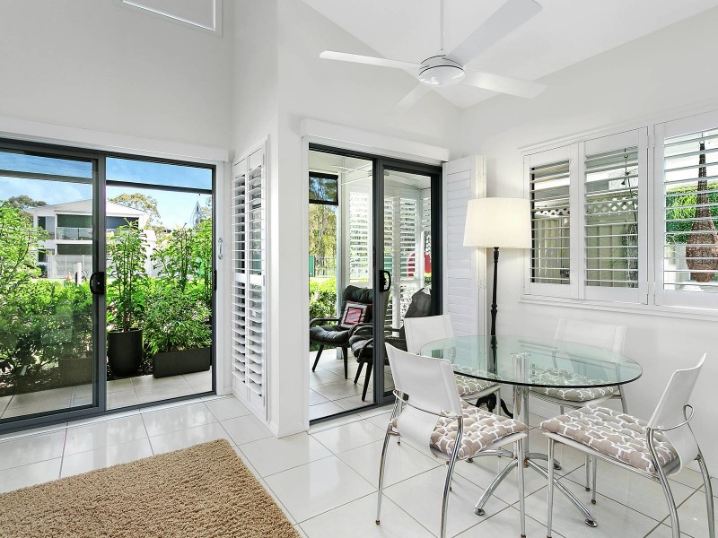 64/2 Barneys point Road, Banora Point NSW 2486