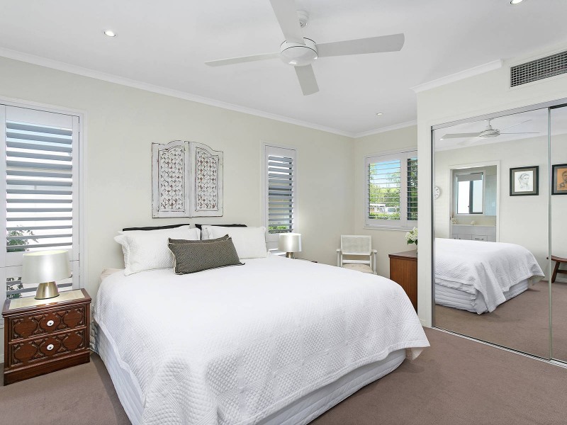 64/2 Barneys point Road, Banora Point NSW 2486