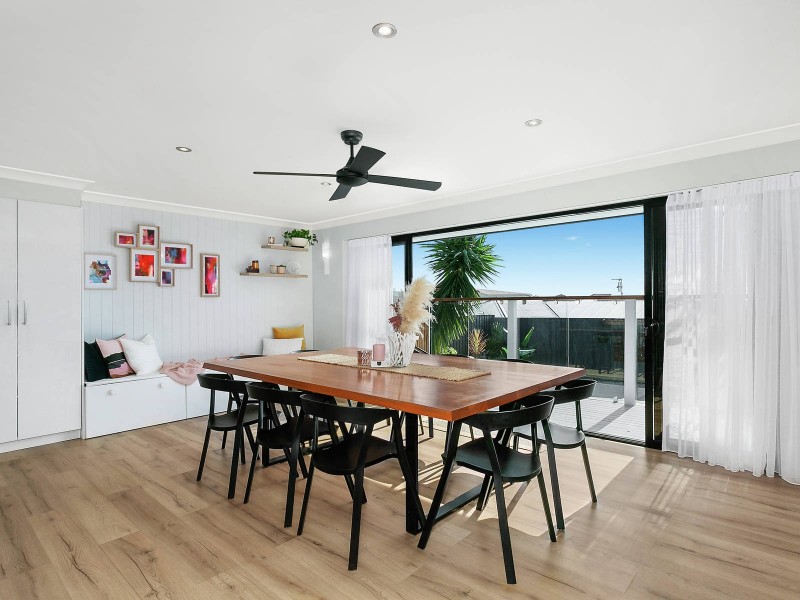 73 Lochlomond Drive, Banora Point NSW 2486