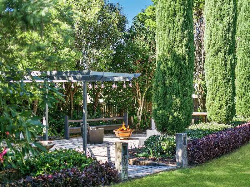 73 Lochlomond Drive, Banora Point NSW 2486