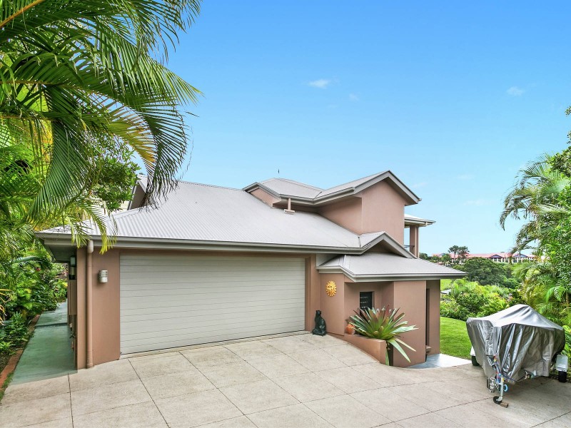 32 Walmsleys Road, Bilambil Heights NSW 2486