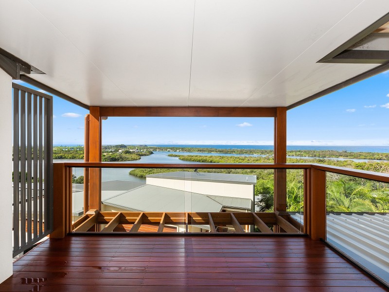 22/24 Seaview Road, Banora Point NSW 2486