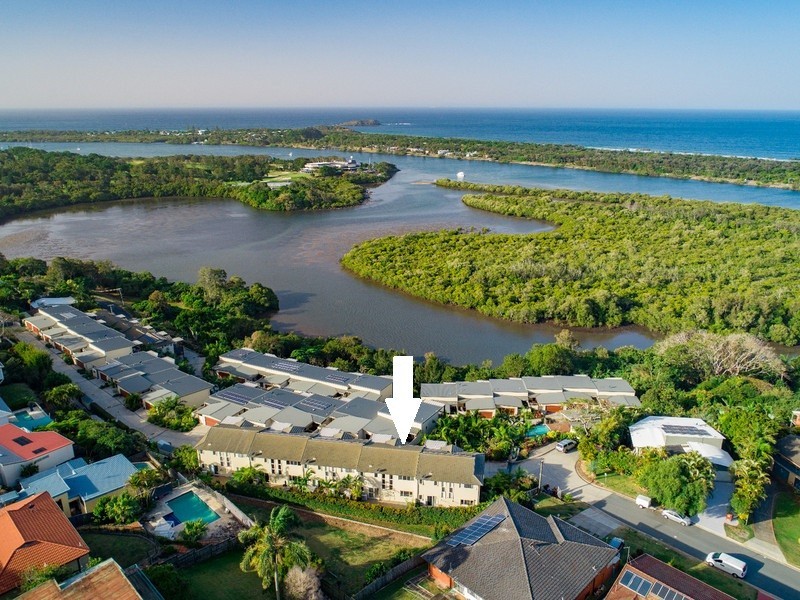 22/24 Seaview Road, Banora Point NSW 2486