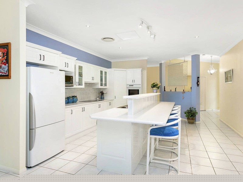 6 Limerick Street, Banora Point NSW 2486
