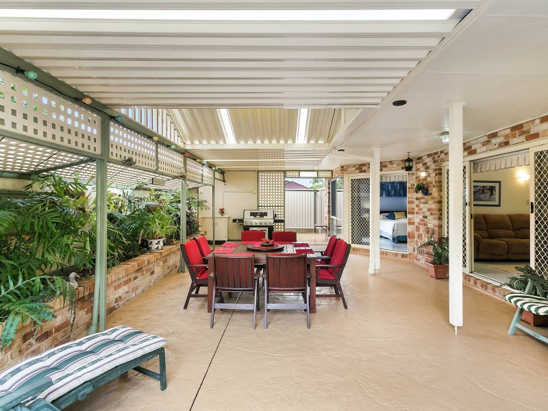 6 Limerick Street, Banora Point NSW 2486