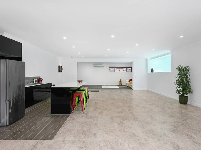 9 Sunnycrest Drive, Terranora NSW 2486