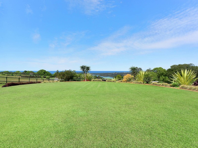 9 Sunnycrest Drive, Terranora NSW 2486