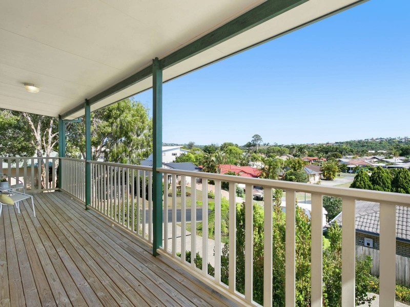 8 Firewheel Way, Banora Point NSW 2486