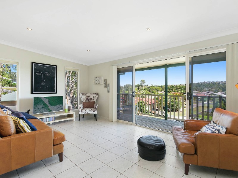 8 Firewheel Way, Banora Point NSW 2486