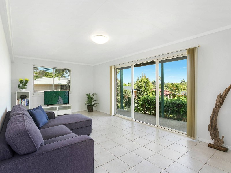 8 Firewheel Way, Banora Point NSW 2486