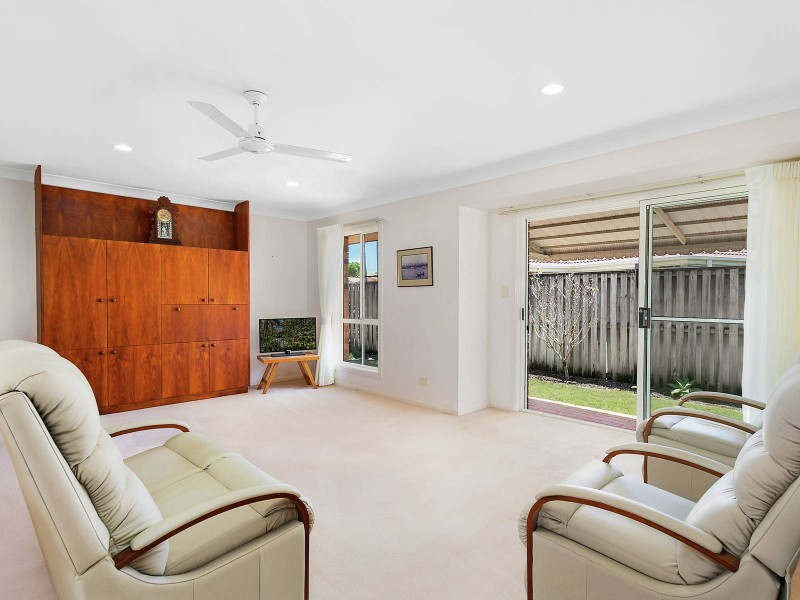 8 Clifton Walk, Wanda Court, Banora Point NSW 2486